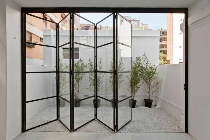 Pintu Kaca Lipat (Folding Doors)